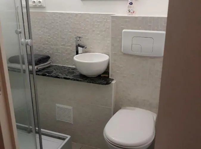 Independent 게스트하우스